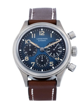 Browse our selection of automatic watches from prestigious brands such as Blancpain, Bell & Ross, Breitling and Rolex.